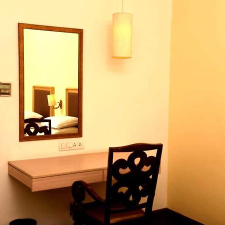 מדוראי Hotel Sabareesh Park מראה חיצוני תמונה